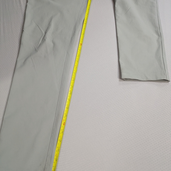 Rhone Commuter Pants Mens 31 x 30 Grey Performance Stretch Chino Lightweight - Picture 6 of 12